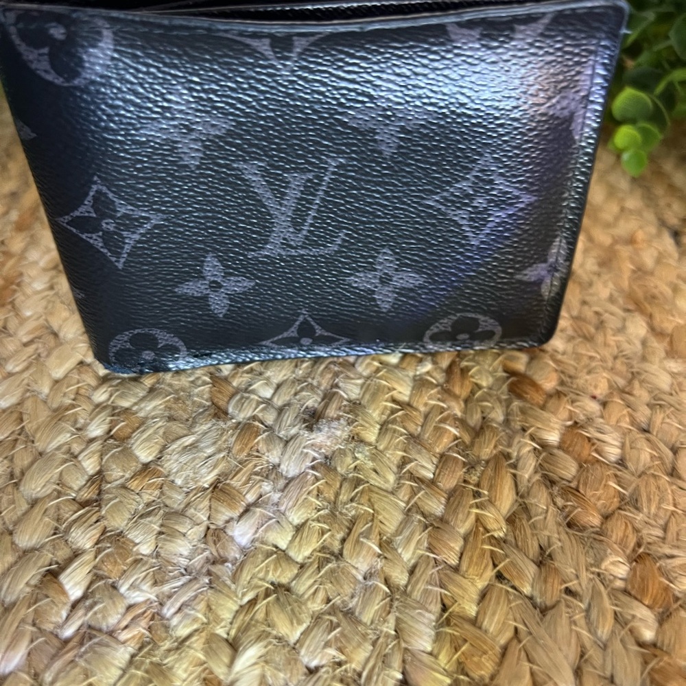 Louis Vuitton Monogram Eclipse Portefeuille wallet